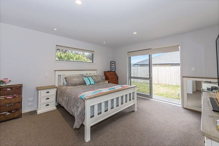 Photo of property in 31 Outlook Terrace, Silverdale, 0932