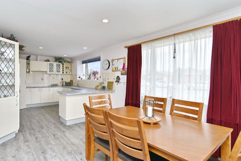 Photo of property in 7 Munich Place, Bromley, Christchurch, 8062