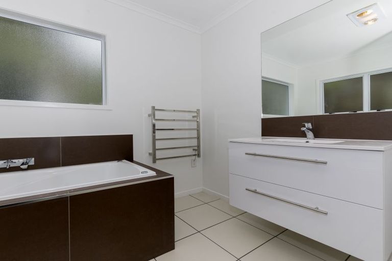 Photo of property in 126 Vale Street, Otumoetai, Tauranga, 3110