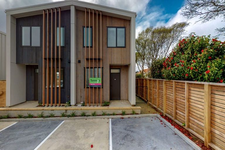Photo of property in 10d Beauchamp Street, Karori, Wellington, 6012