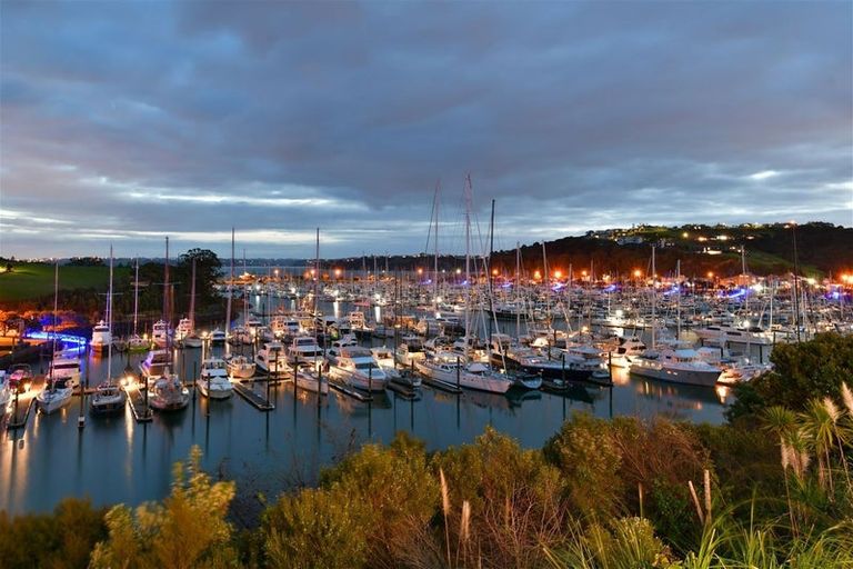 Photo of property in 78 Voyager Drive, Gulf Harbour, Whangaparaoa, 0930