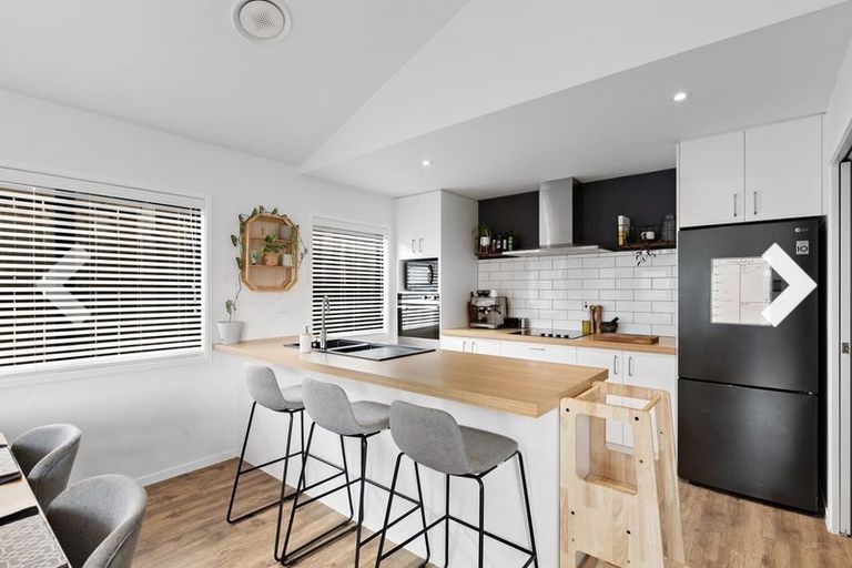 Photo of property in 12 Leicester Street, Jacks Point, 9371