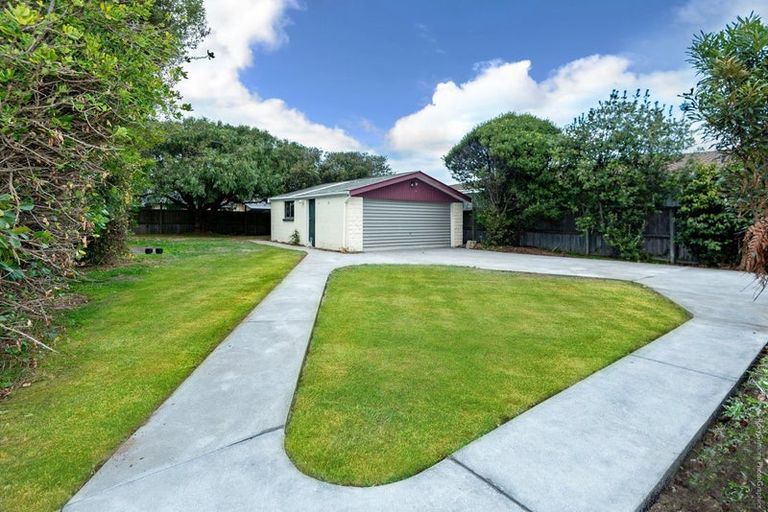 Photo of property in 27 Sandra Street, South New Brighton, Christchurch, 8062