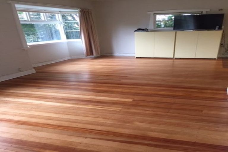 Photo of property in 16 Grange Street, Hillsborough, Christchurch, 8022