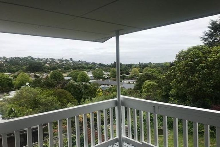 Photo of property in 7 Sunvale Terrace, Cashmere, Christchurch, 8022