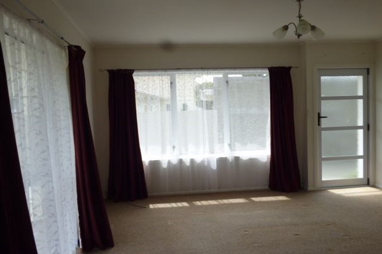 Photo of property in 4 Ararino Street, Trentham, Upper Hutt, 5018