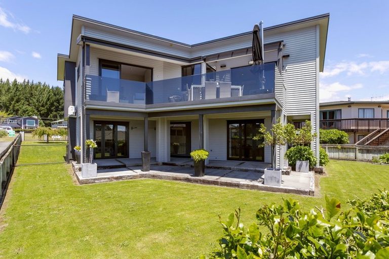 Photo of property in 72 Kahotea Drive, Motuoapa, Turangi, 3382