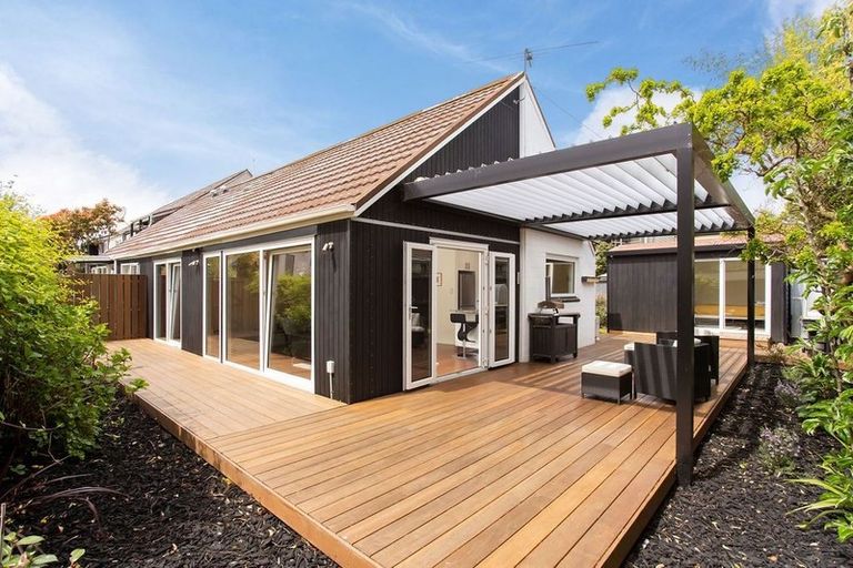 Photo of property in 5/17 Stoneyhurst Street, St Albans, Christchurch, 8014