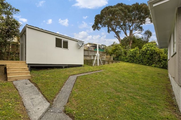 Photo of property in 63 Rangituhi Crescent, Takapuwahia, Porirua, 5022