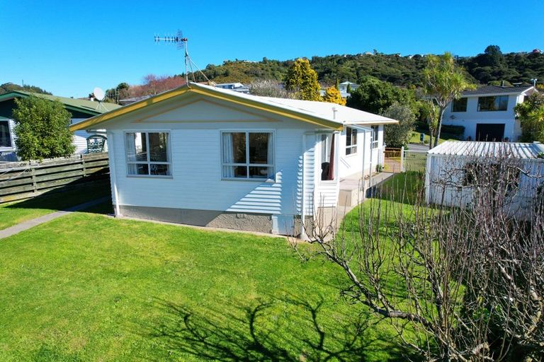 Photo of property in 4 Carvel Lane, Whitby, Porirua, 5024