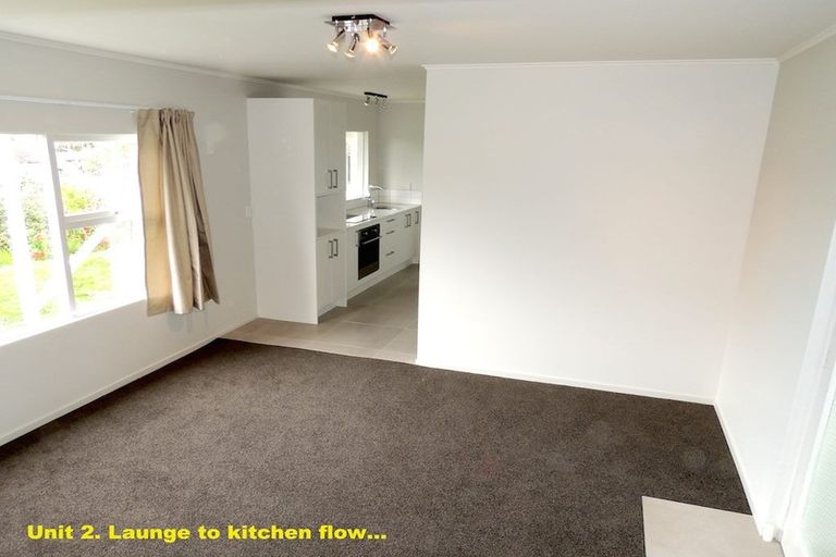 Photo of property in 9 Seaview Road, Castor Bay, Auckland, 0620