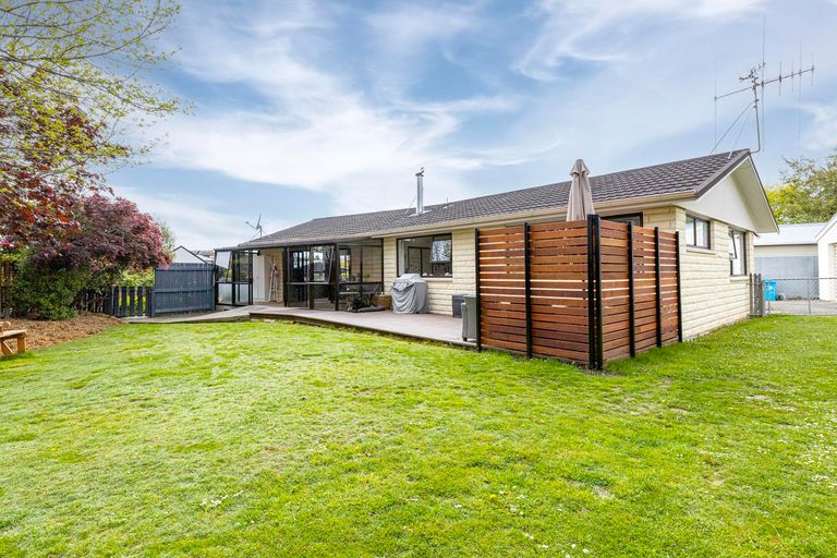 Photo of property in 12 Sawdon Place, Gleniti, Timaru, 7910