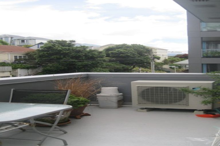 Photo of property in 7 Hanson Street, Mount Cook, Wellington, 6021