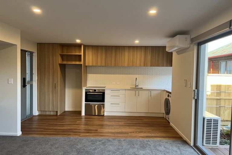 Photo of property in 3/43 Churton Crescent, Taita, Lower Hutt, 5011