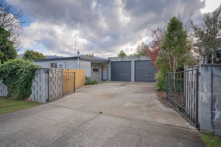 Photo of property in 49 Matai Street, Te Anau, 9600