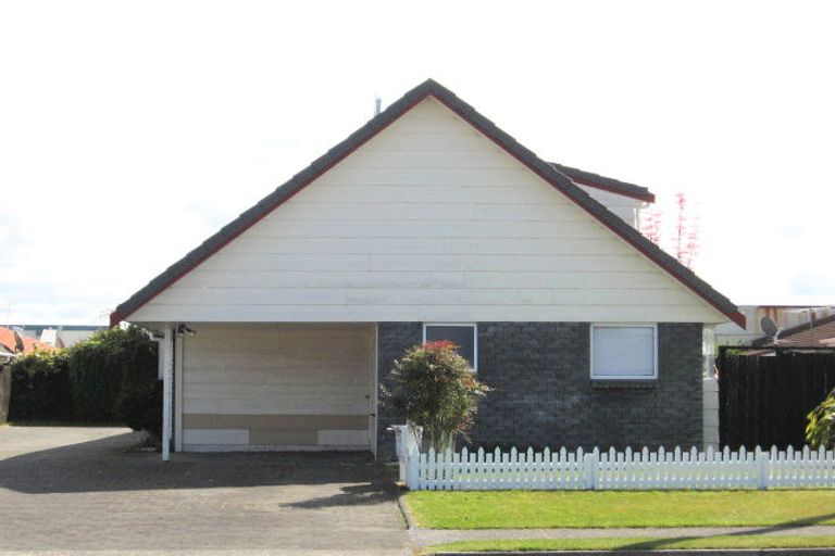 Photo of property in 5/11 Hilda Street, Fenton Park, Rotorua, 3010