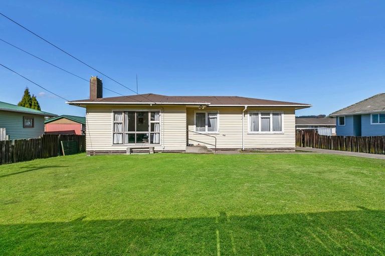 Photo of property in 12 Turner Drive, Western Heights, Rotorua, 3015