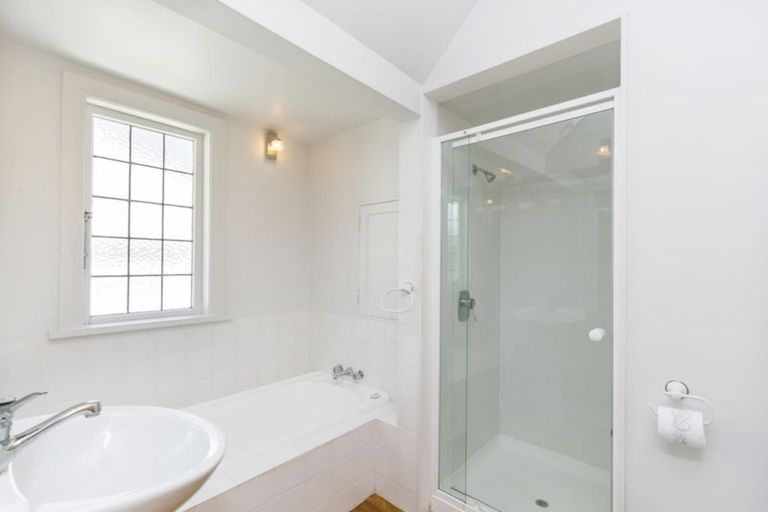 Photo of property in 13 Buchanan Street, Wadestown, Wellington, 6012