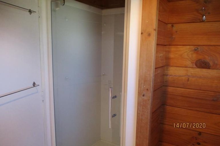 Photo of property in 21 Weggery Drive, Waikanae Beach, Waikanae, 5036