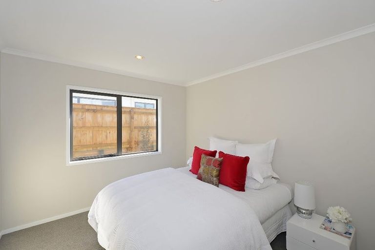 Photo of property in 89 Riverstone Drive, Riverstone Terraces, Upper Hutt, 5018