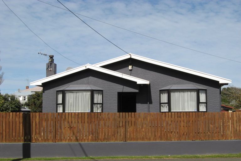 Photo of property in 15 Konini Street, Tawhero, Whanganui, 4501