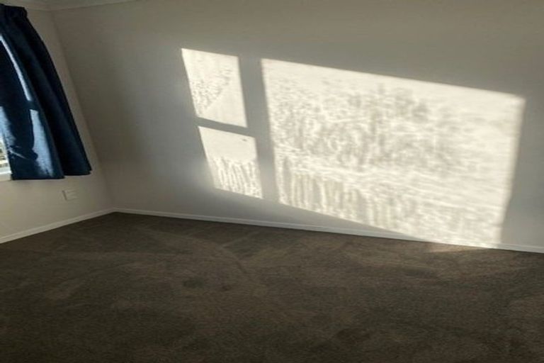 Photo of property in 7 Cheshire Street, Cannons Creek, Porirua, 5024