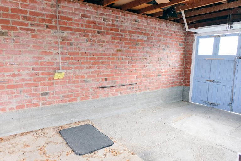 Photo of property in 27 Sandringham Street, Oamaru North, Oamaru, 9400