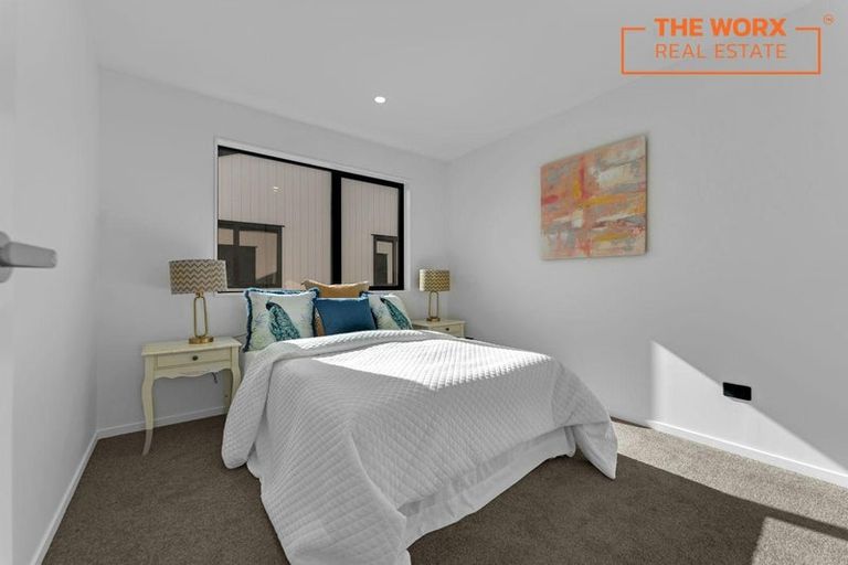 Photo of property in 92a Rangitoto Road, Papatoetoe, Auckland, 2025