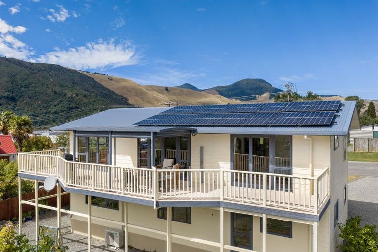 Photo of property in 28 Lawrence Street, Havelock, 7100