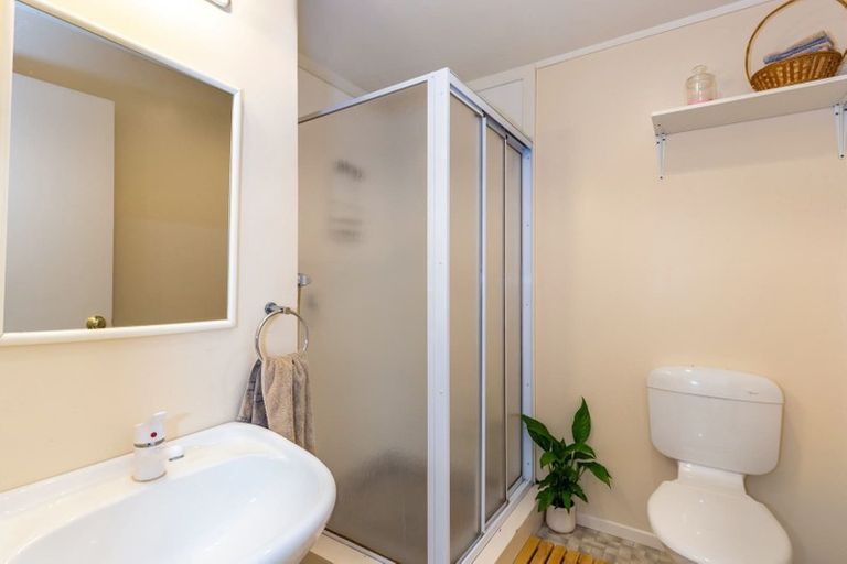 Photo of property in 8 Green Place, Richmond Heights, Taupo, 3330