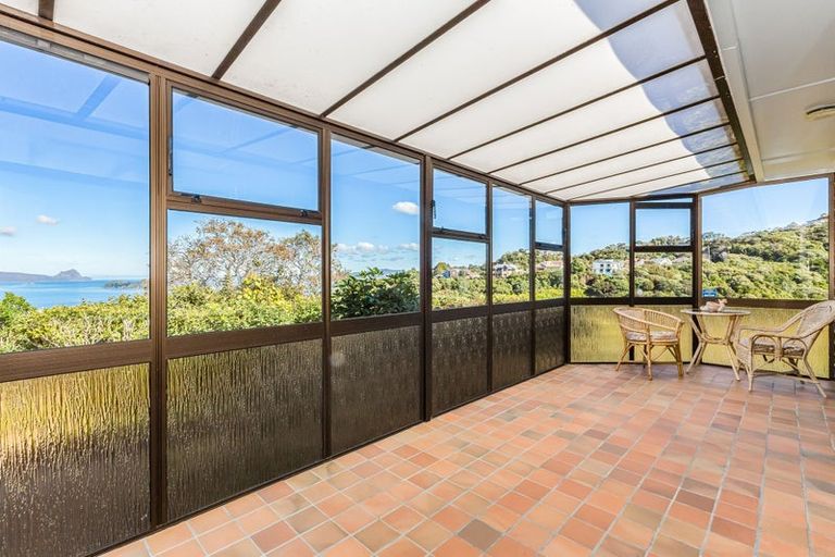 Photo of property in 22 Bushey Way, Maungaraki, Lower Hutt, 5010