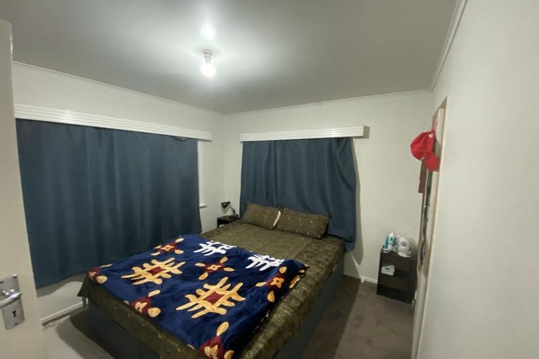 Photo of property in 1/2 Myers Road, Manurewa East, Auckland, 2102