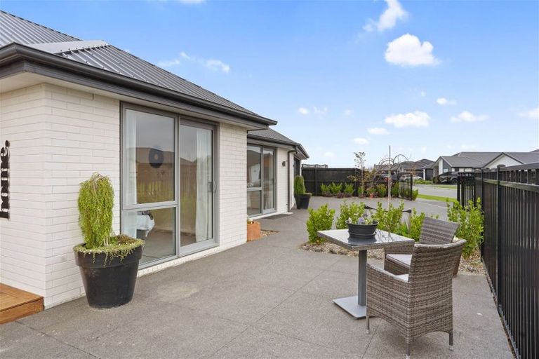 Photo of property in 52 Whitburn Avenue, Halswell, Christchurch, 8025