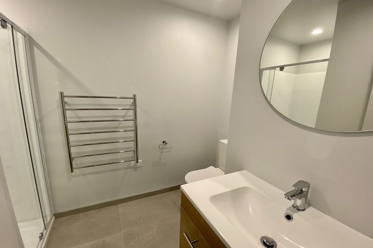 Photo of property in 2/32 Frederick Street, Waltham, Christchurch, 8011