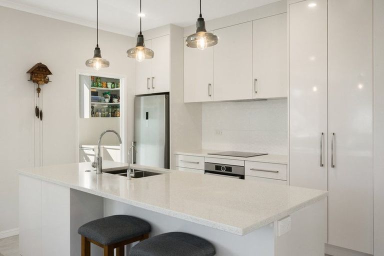 Photo of property in 17 Layla Place, Katikati, 3178