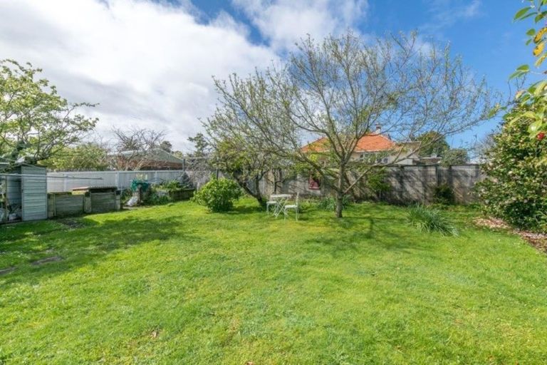 Photo of property in 12 Boundary Road, Claudelands, Hamilton, 3214