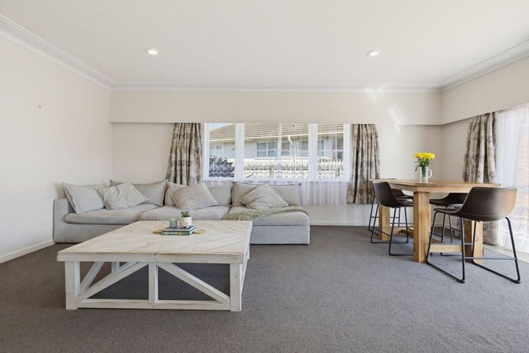 Photo of property in 37 Hooper Avenue, Pukekohe, 2120