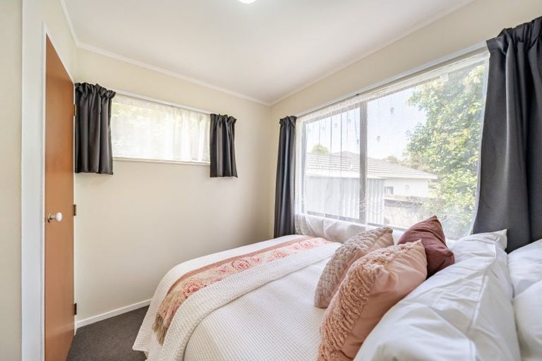 Photo of property in 2/107 Montgomery Avenue, Karori, Wellington, 6012