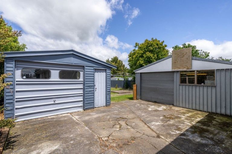 Photo of property in 77 Kent Street, Carterton, 5713