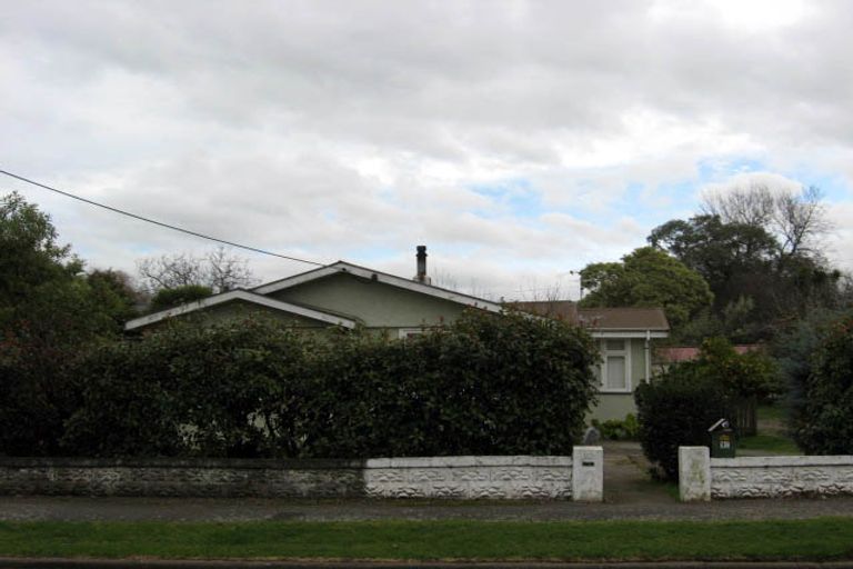 Photo of property in 14 Sussex Street, Masterton, 5810