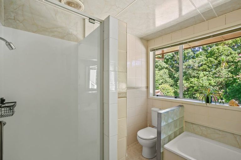 Photo of property in 4 Elizabeth Place, Ferndale, New Plymouth, 4310