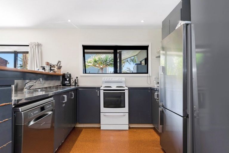 Photo of property in 5b Campbell Road, Mount Maunganui, 3116