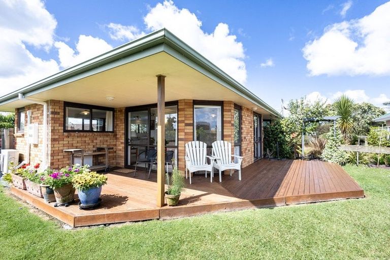 Photo of property in 2 Meadowpark Drive, Dargaville, 0310