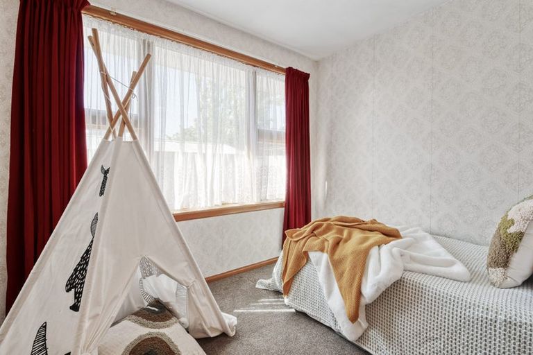 Photo of property in 10 Palmer Street, Rangiora, 7400