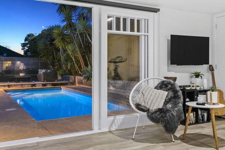 Photo of property in 2a Hororata Road, Hauraki, Auckland, 0622