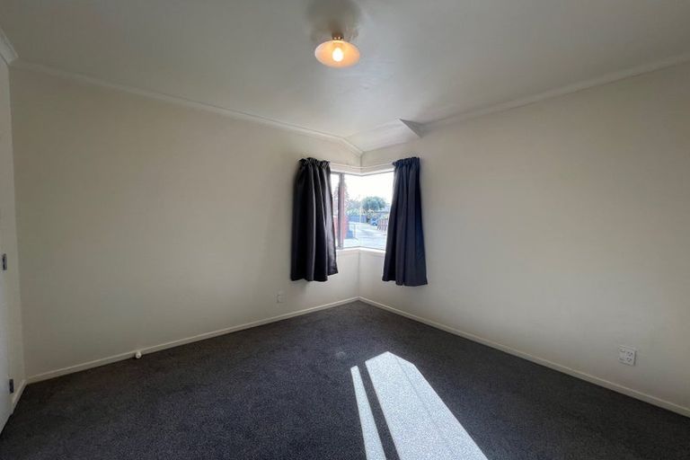 Photo of property in 19 Corsair Place, Melville, Hamilton, 3206