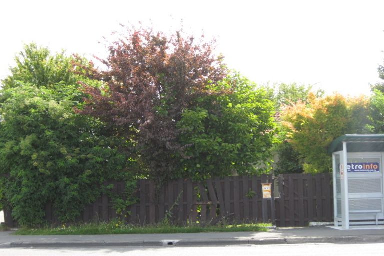 Photo of property in 611 Barbadoes Street, Edgeware, Christchurch, 8013