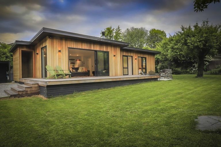 Photo of property in 26 Nairn Street, Arrowtown, 9302