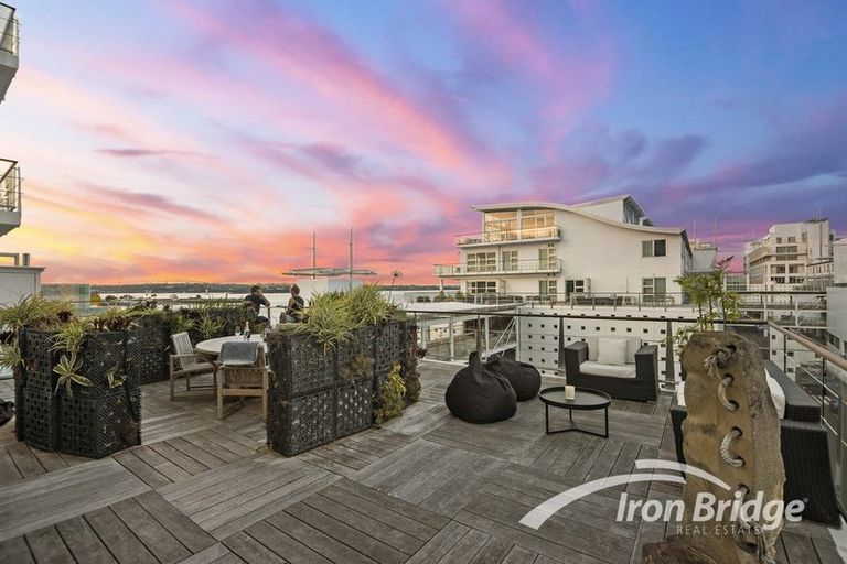 Photo of property in Shed 22 Princes Wharf Apartments, 26/147 Quay Street, Auckland Central, Auckland, 1010