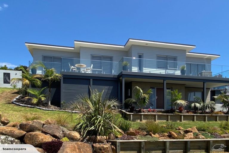 Photo of property in 7 Protea Drive, Cable Bay, 0420